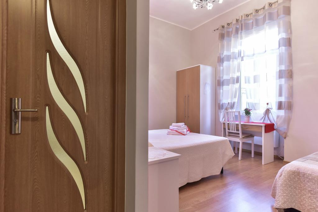 Claudia Suites Roma Ngoại thất bức ảnh